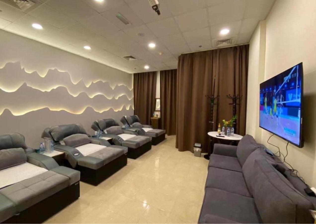 Peony Hotel Dubai Exterior photo